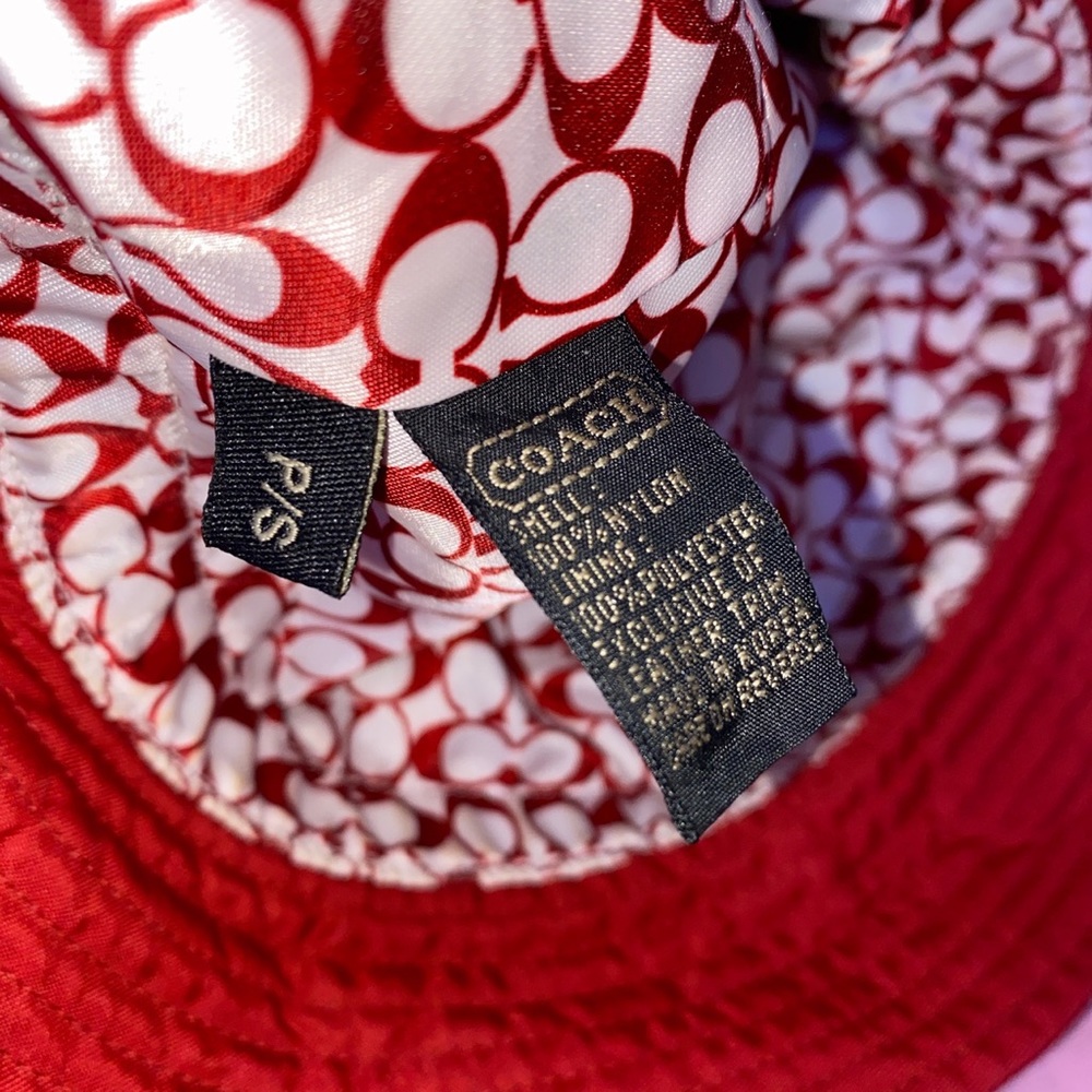 red coach bucket hat